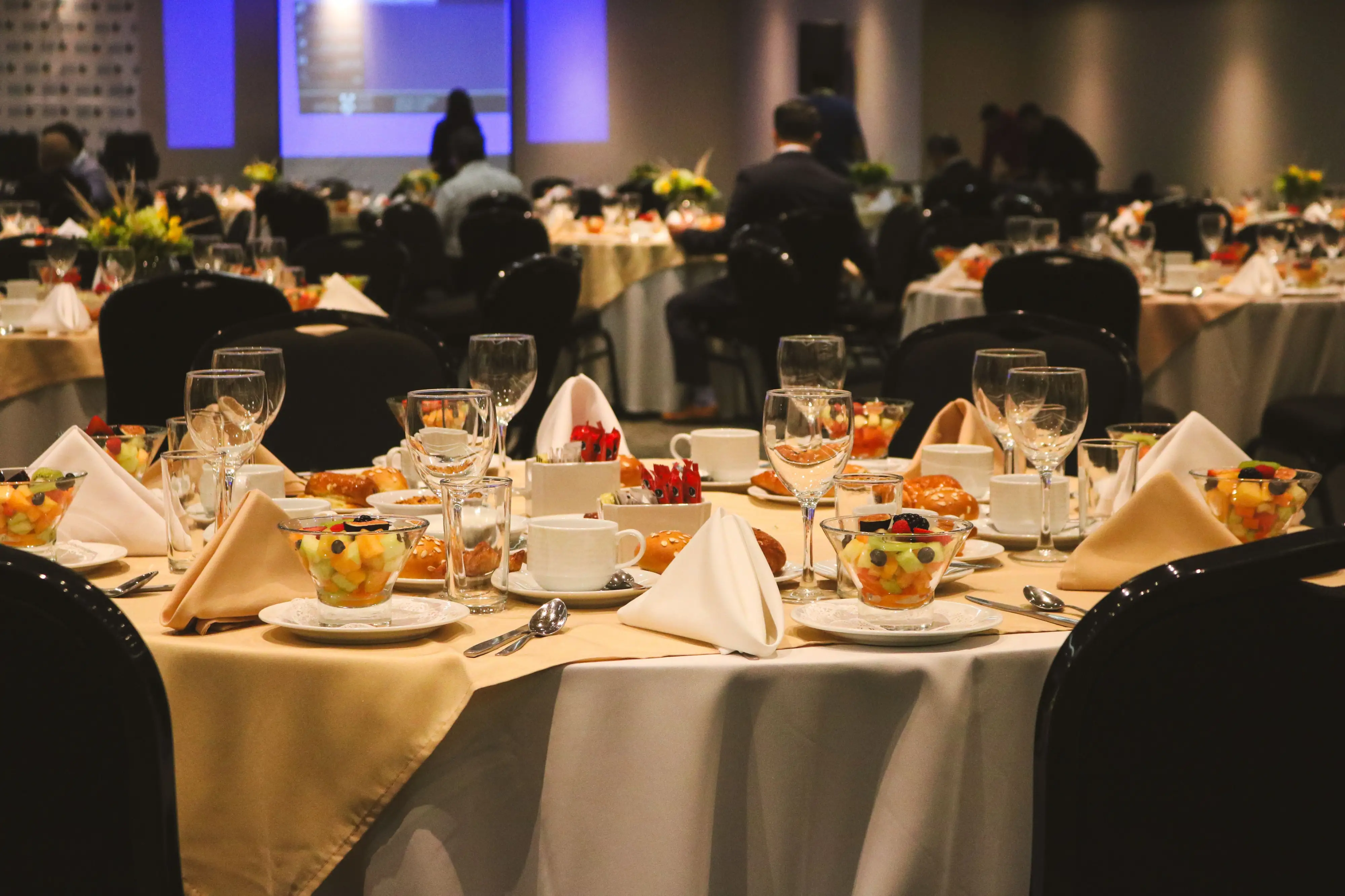 Corporate Meetings & Business Dinners